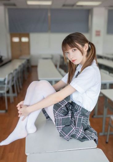 奔跑吧第12季免费观看_十万网红美女美酱