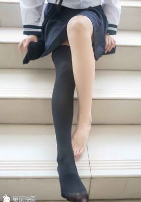 《继父与母女》_HD迅雷电影在线