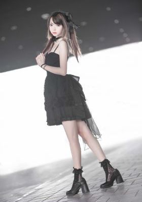 热情的邻居韩国电影_十万网红美女美酱