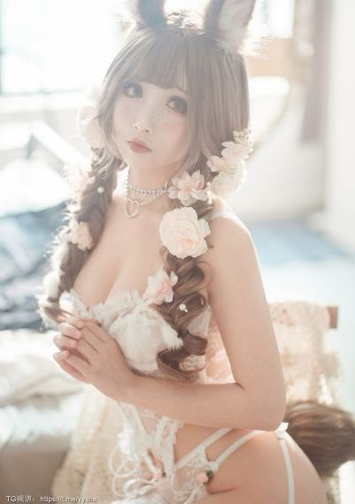 美女下部私部位撒尿_剧情片高清视频观看